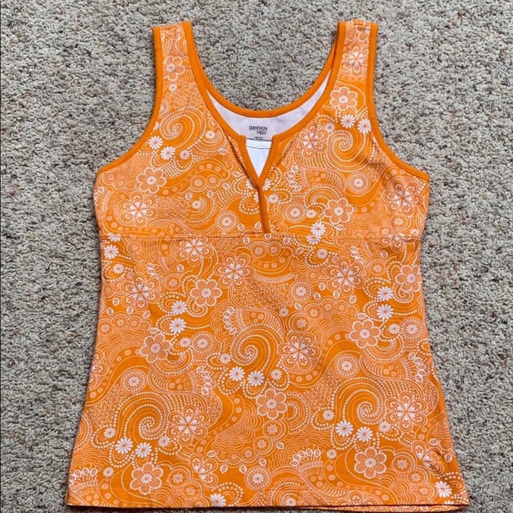 Women’s L 12/14 Danskin Now workout tank top. - Picture 1 of 5